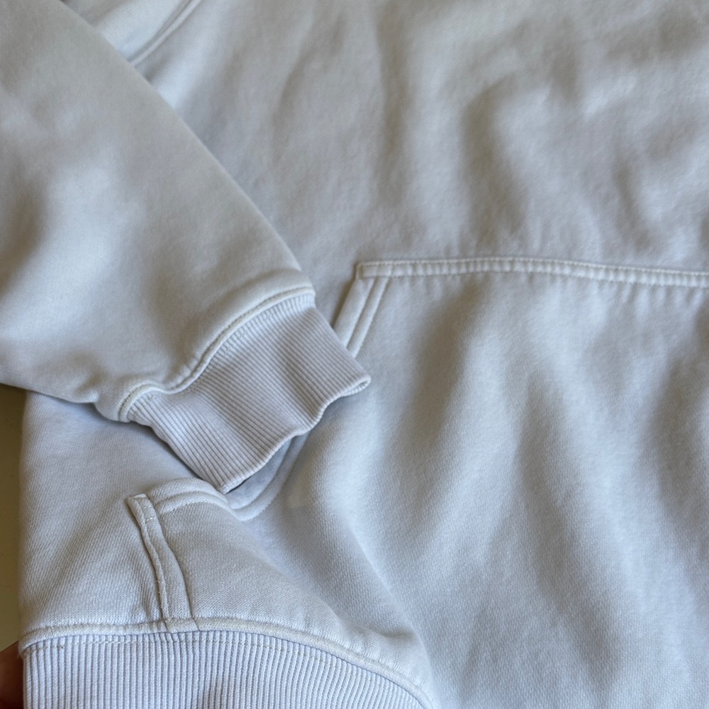 Alphalete Light Gray Hoodie - Picture 4 of 5